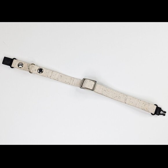Cork Breakaway Cat Collar in White - Picture 2 of 5